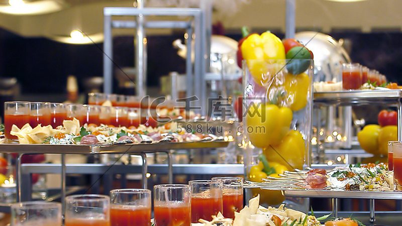 上海烘焙原料批发市场：麦德龙与同行对比解析